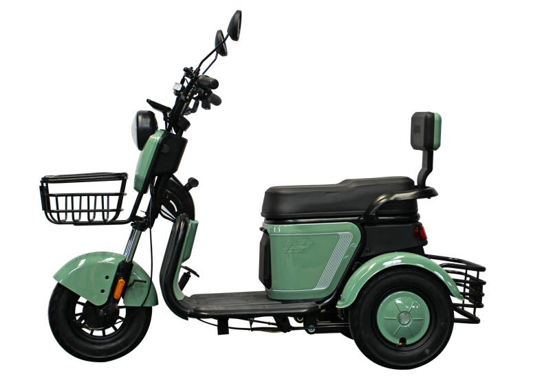 Proper Price Auxility Convenient E Tricycle Foldable Seat Green Energy Battery Accommodate Three People Low Energy Consumption Three Wheel Electric Bike